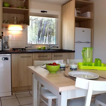 Vvf Herault Üdülőpark 3*